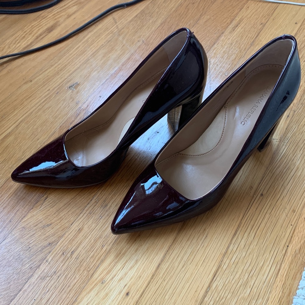 Banana Republic pumps
